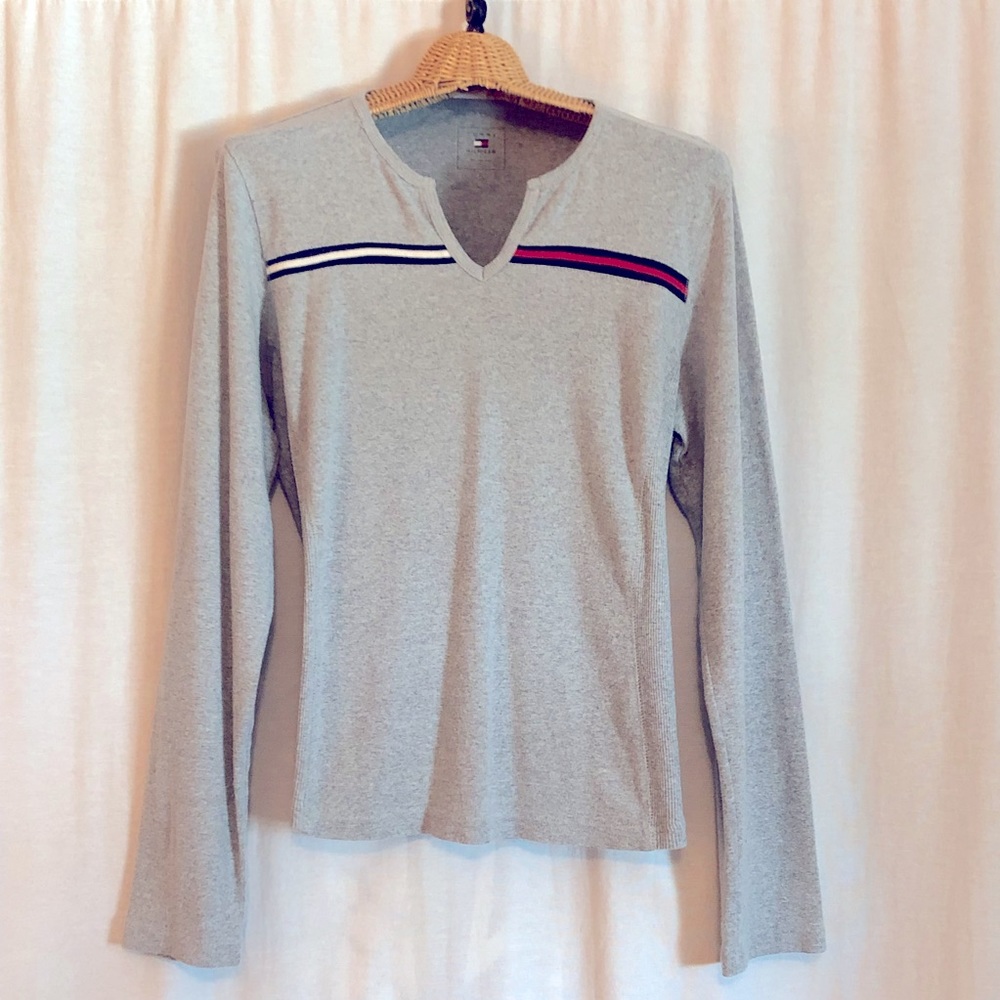 “Tommy Hilfiger• Long Sleeve Top